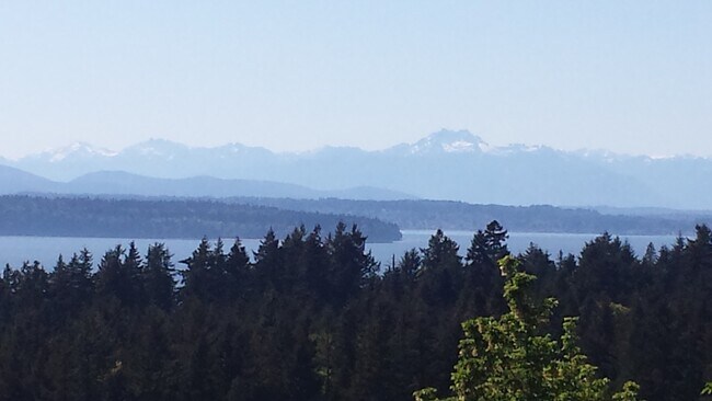 Building Photo - 8261 Northrop Plz SW