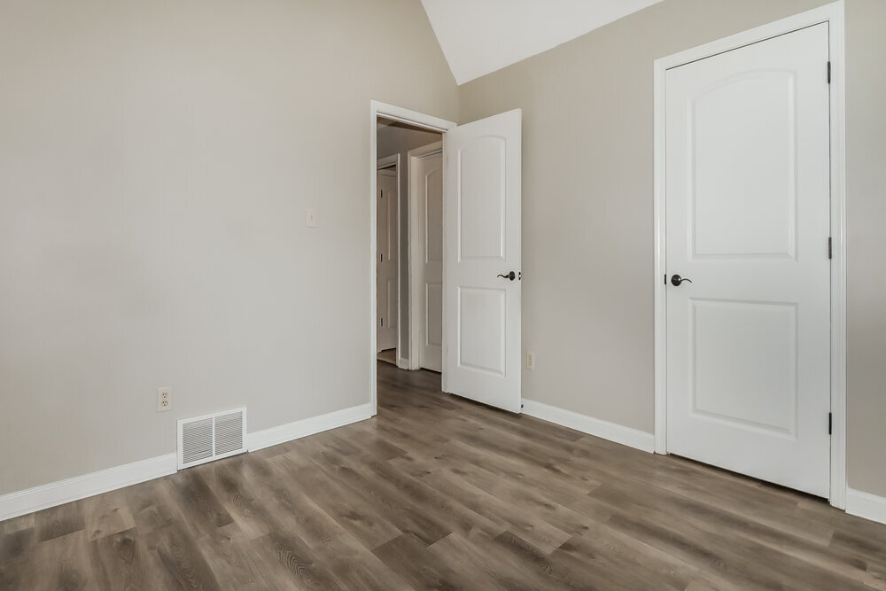 Building Photo - 5061 Thornebrook Cove