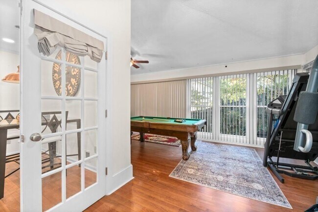 Building Photo - 2339 Milstead Cir NE