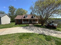 Building Photo - Spacious 4-Bedroom Home Near Reynolds Park...