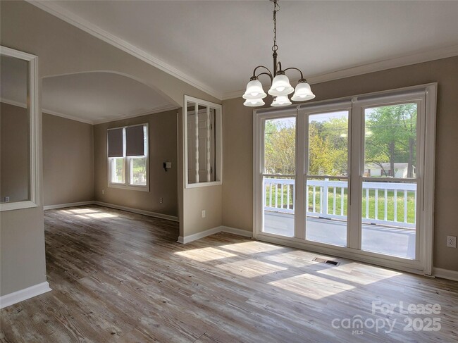 Building Photo - 11790 Troutman Rd
