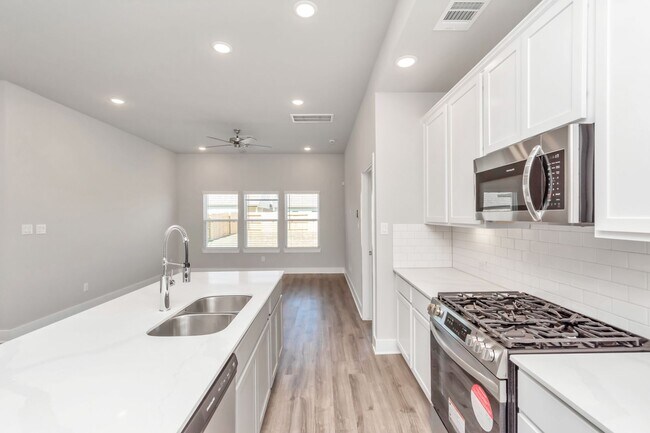 Building Photo - 21010 Montego Breeze Ln