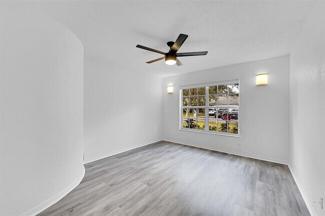Building Photo - 4414 NW 52nd St