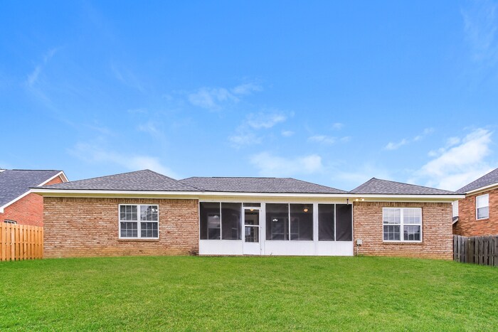 Building Photo - 6240 Freedom Cir