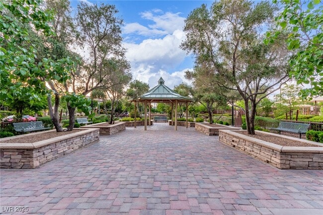 Building Photo - 3165 Via Como