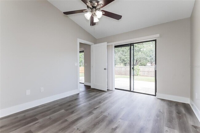 Building Photo - 1515 Kestrel Way