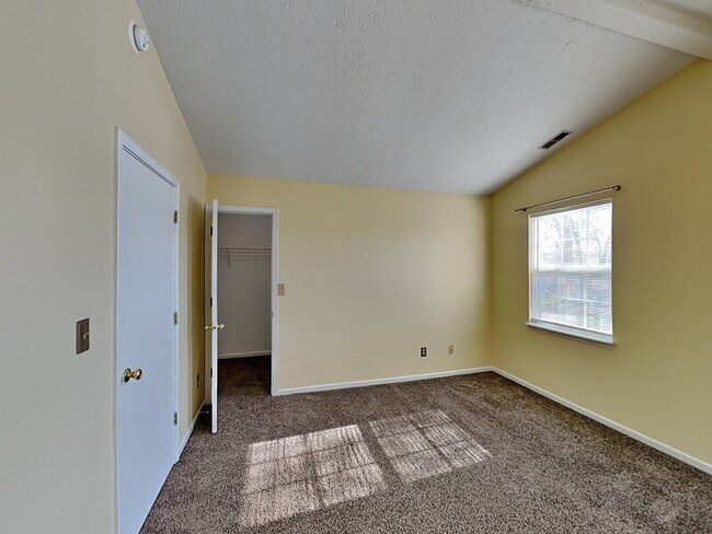 Building Photo - 11324 Water Birch Dr