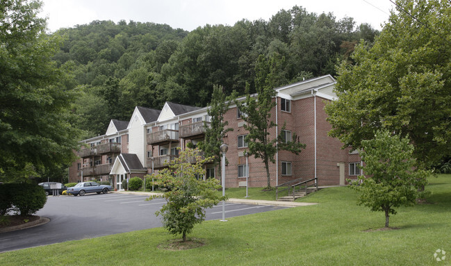 Primary Photo - Woods Landing Apartments