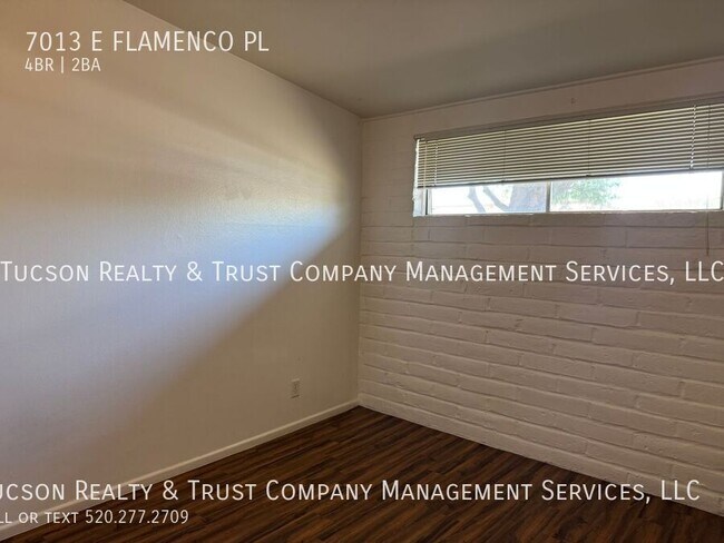 Building Photo - 7013 Flamenco Pl