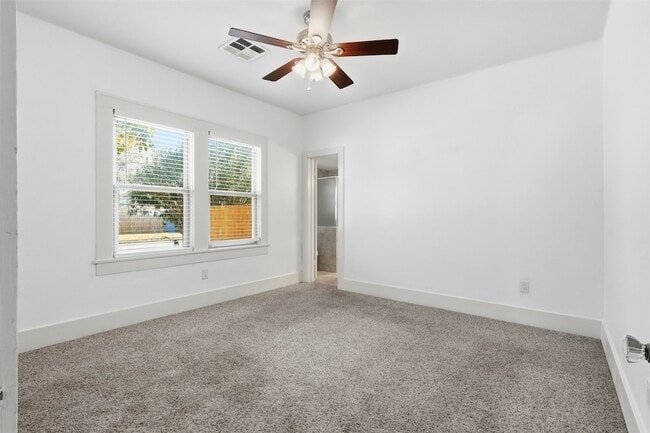 Building Photo - 4701 Avenue N 1/2 Rear