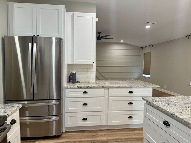 Building Photo - 1031 Bobcat Crk, San Antonio, TX 78251