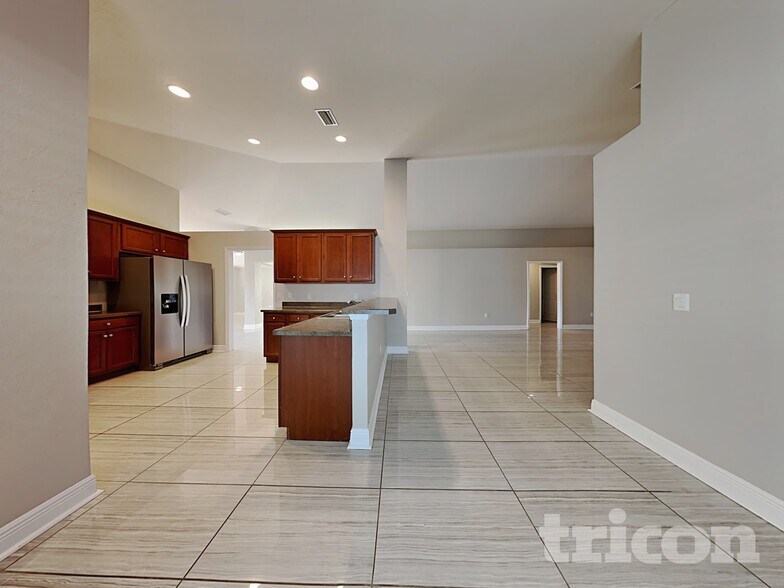 Building Photo - 9627 Jaybird Ln