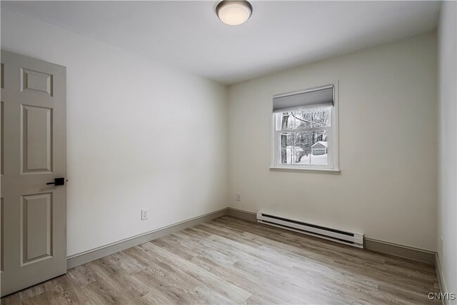 Building Photo - 57 Beechwood Rd