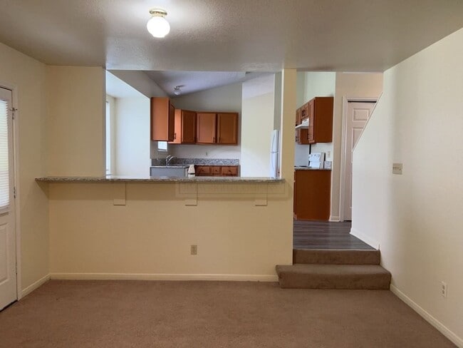 Building Photo - 3804 Water Oak Dr