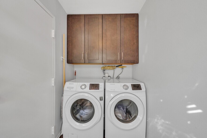 Laundry room - 909 N Sierra Bonita Ave