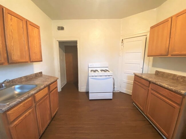 Building Photo - Highland Park - Apartments For Rent In Pittsburgh