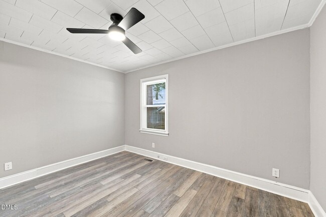 Building Photo - 1305 Erwin Rd