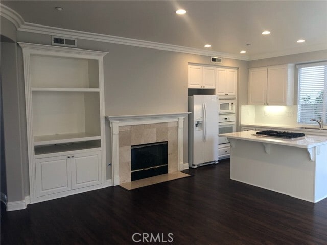 Building Photo - 5341 Rosecrest Dr