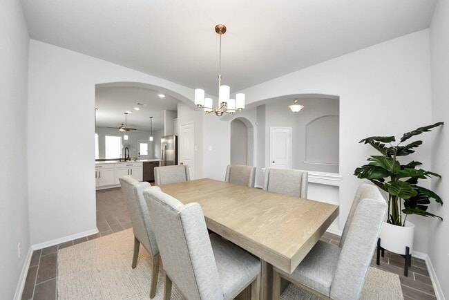 Building Photo - 15307 Davan Springs Dr