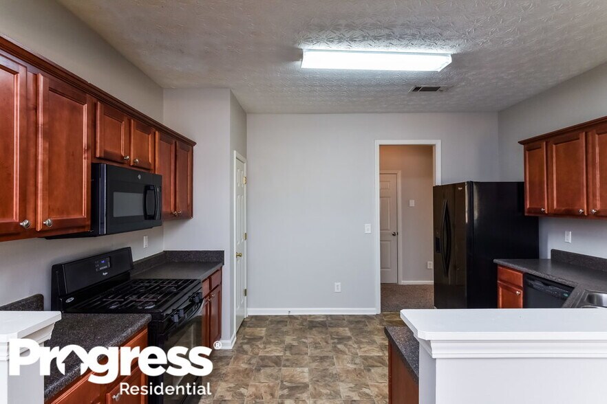 Building Photo - 4229 Annlette Dr NW