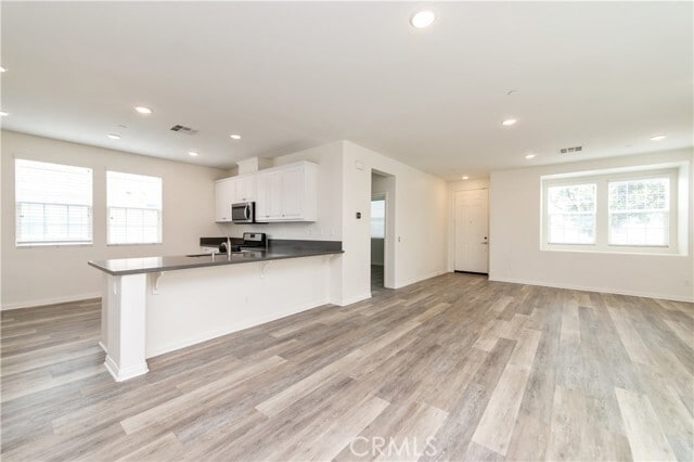 Building Photo - 5961 Silveira St