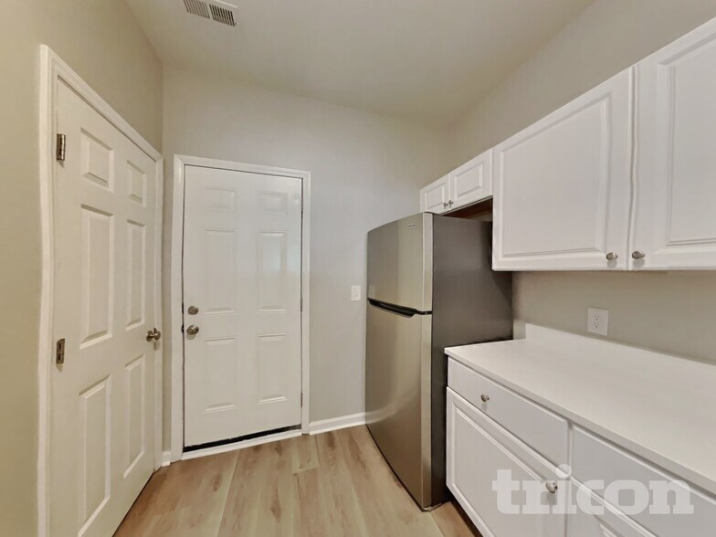 Building Photo - 8302 Aspen Mountain Ct