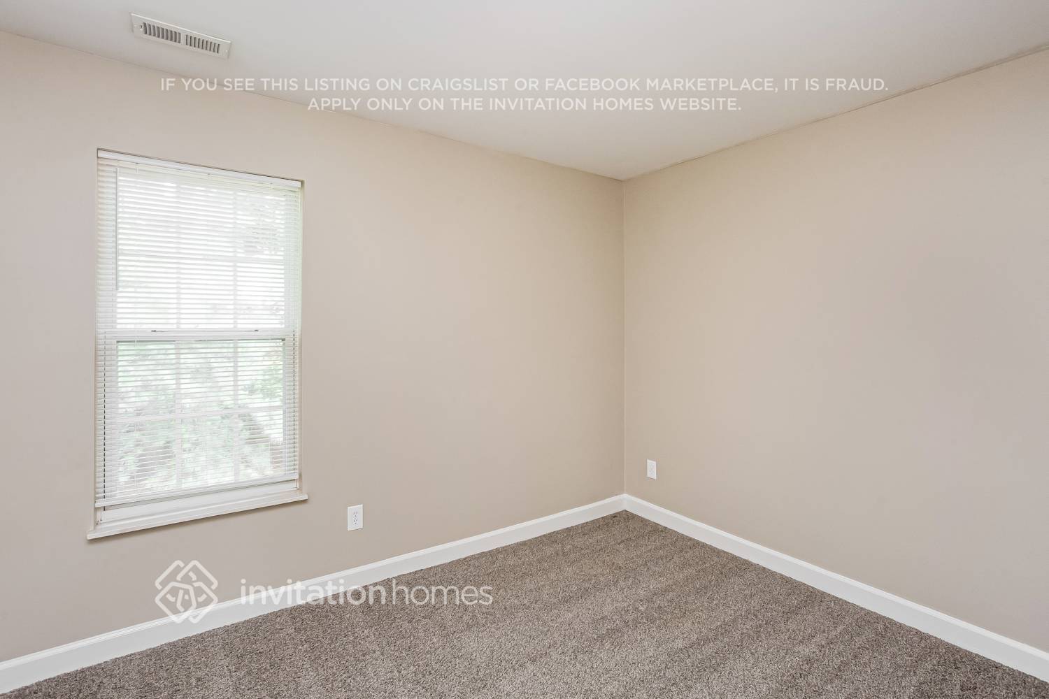 Building Photo - 16100 Epiphany Ct