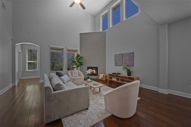 Building Photo - 15909 Villa Frontera Dr