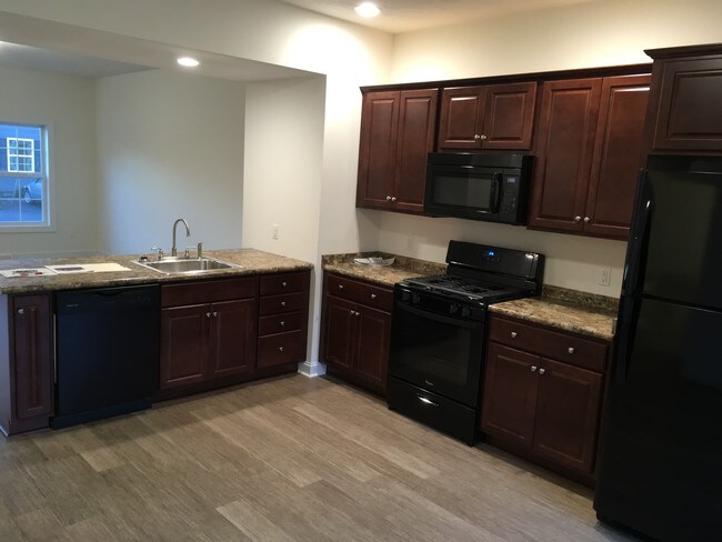 Kitchen - 6020 Swanville Rd