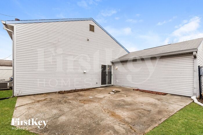 Building Photo - 3703 Bonn Blvd