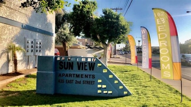 Building Photo - Move In Special $499  (Restrictions Apply)