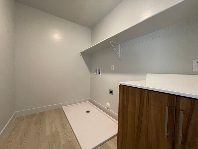 Building Photo - 3168 E Sky Rim Wy