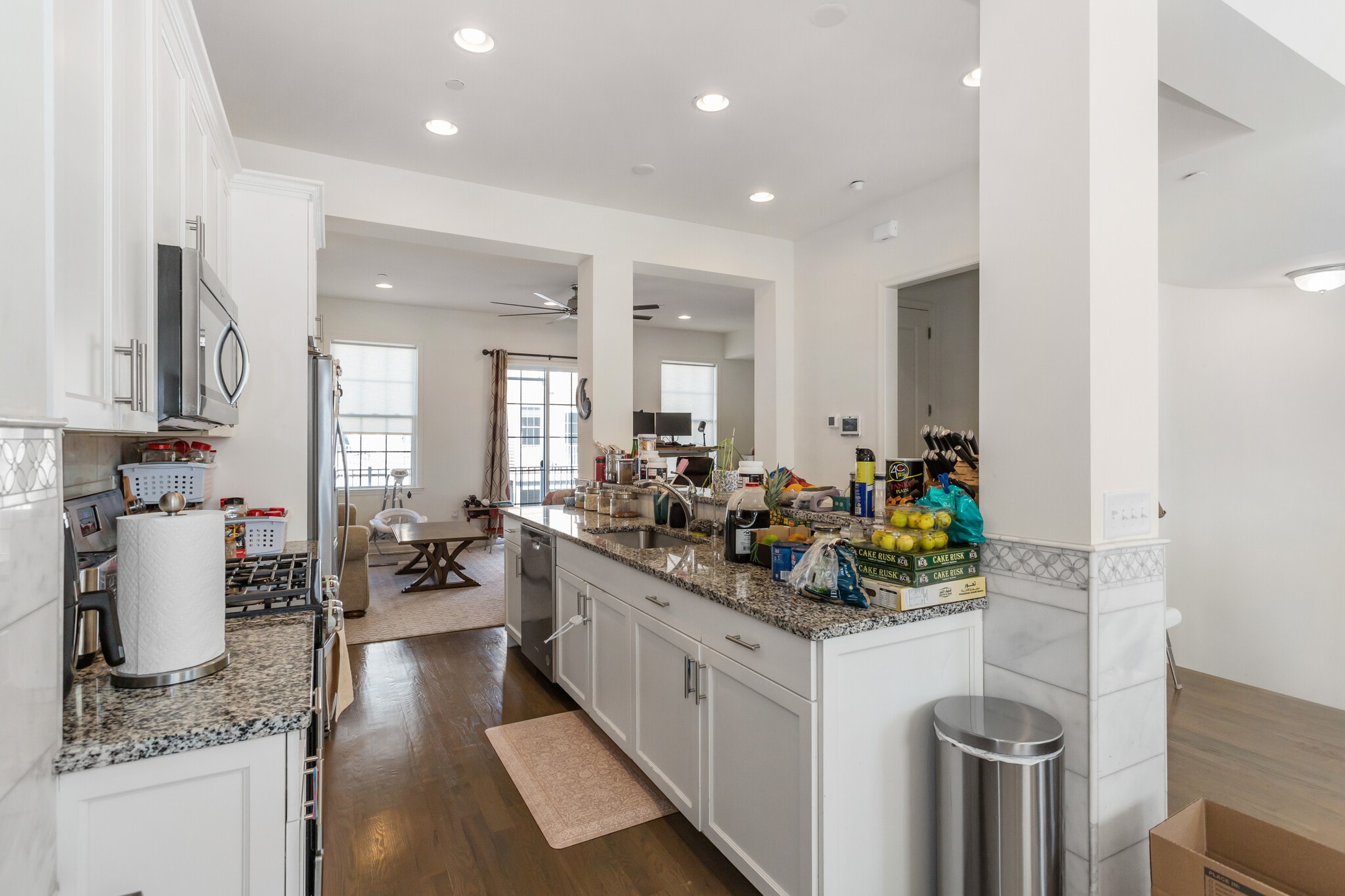 Building Photo - 293 Bradley Dr