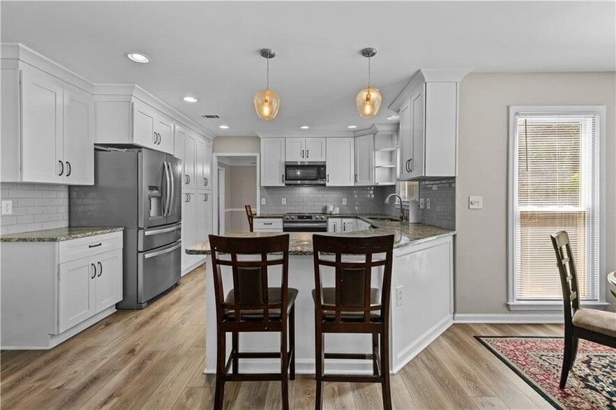 Building Photo - 2238 Roseberry Ln