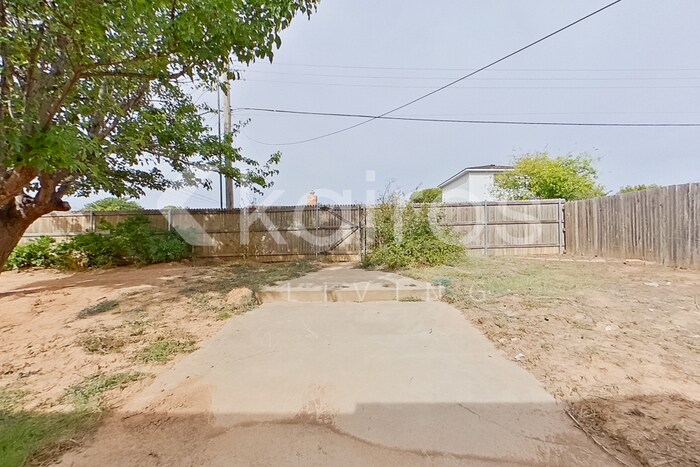 Building Photo - 5146 Susan Dr