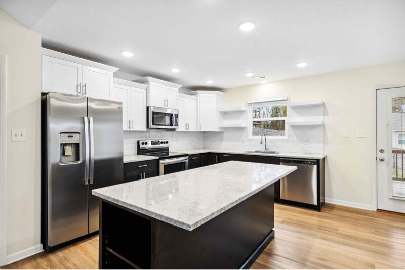 Building Photo - 5009 Spring Creek Rd