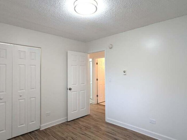 Building Photo - 224 Klein Creek Ct