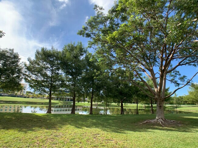 Building Photo - 8370 Sands Point Blvd