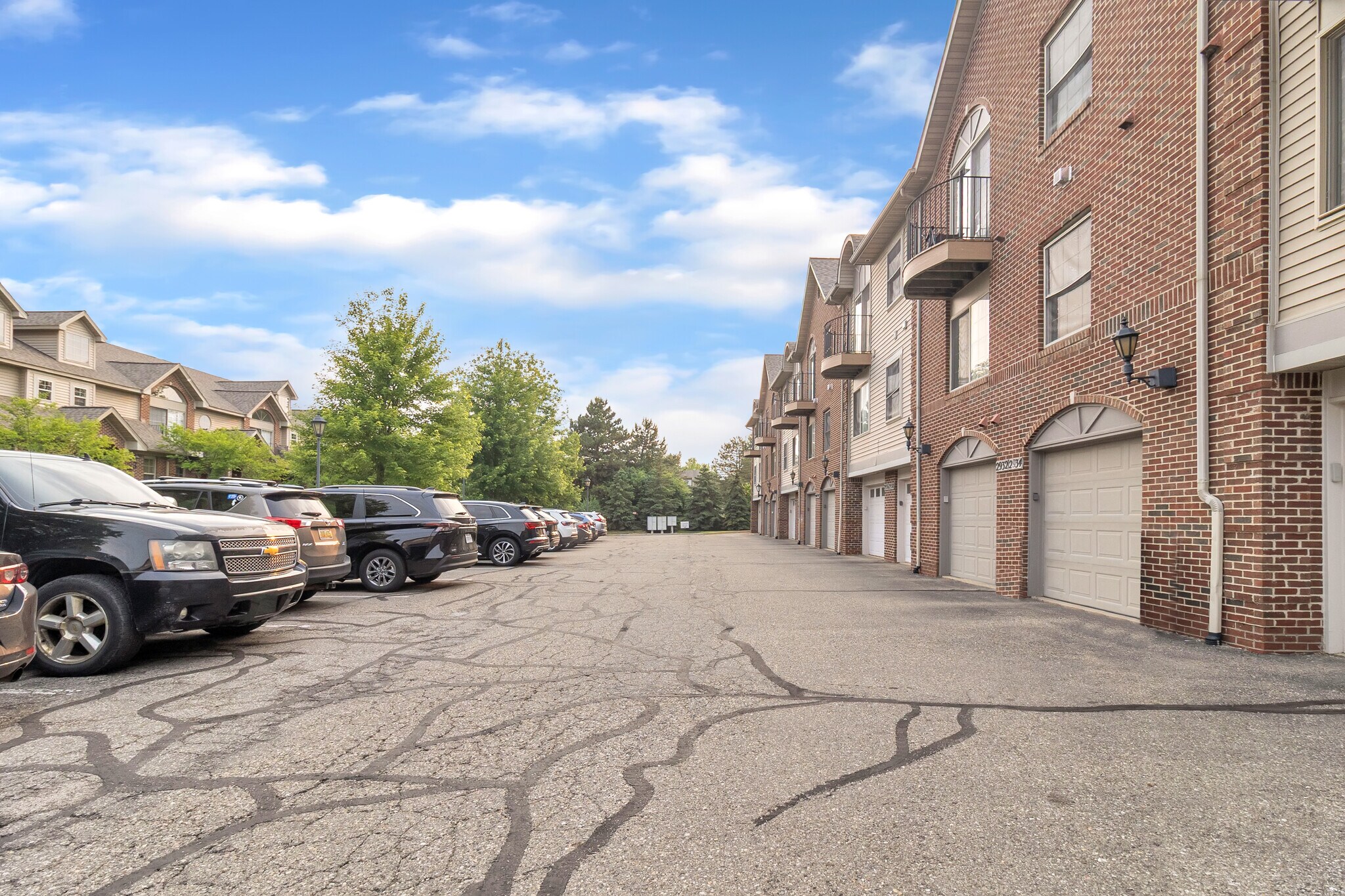 Building Photo - 2934 Signature Blvd