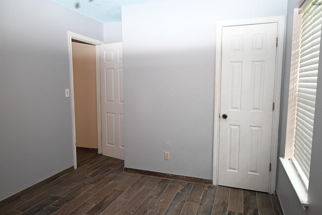 Building Photo - 4103 Beard Ave