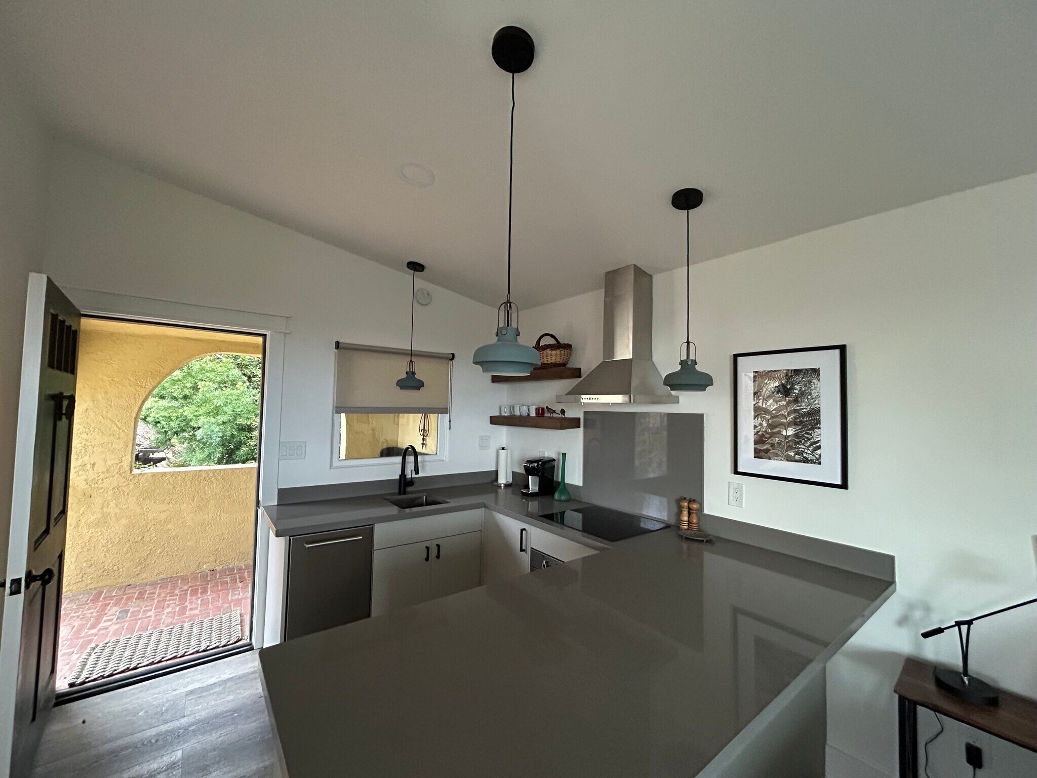 Building Photo - 10715 Ridgeview Way