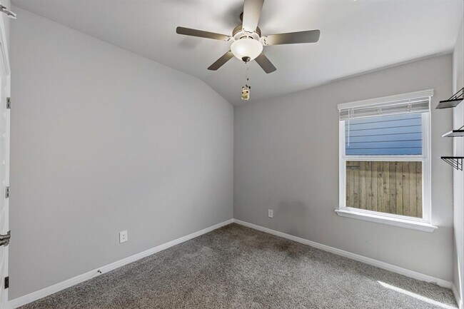 Building Photo - 12309 Dairywork Rd