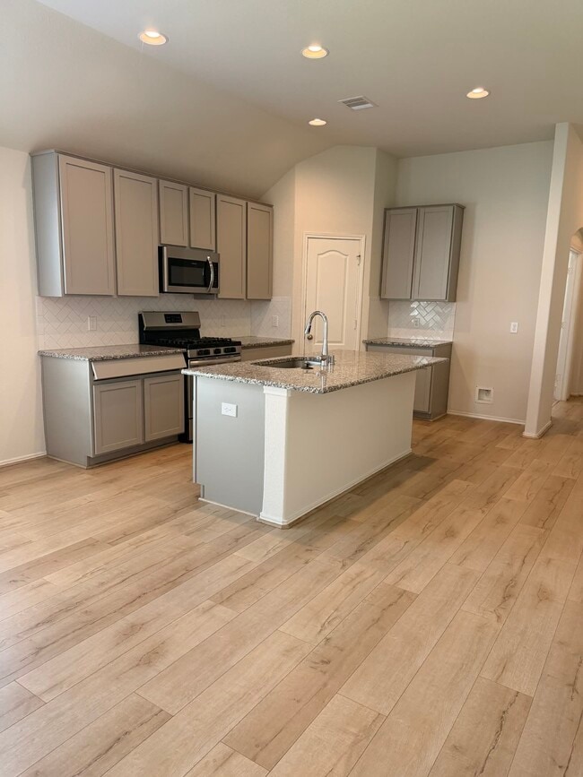 Building Photo - 3443 Hughes Mdw Wy