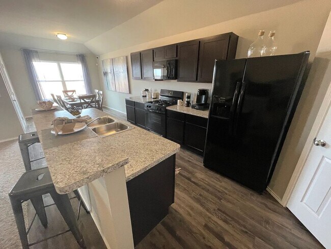 Building Photo - 16244 S 87th E Ave