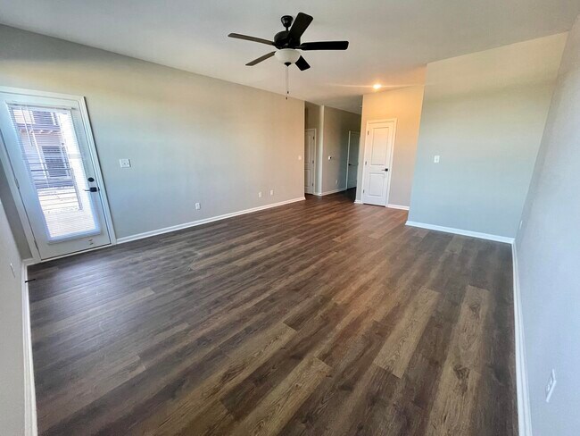 Building Photo - 103 Juniper Path