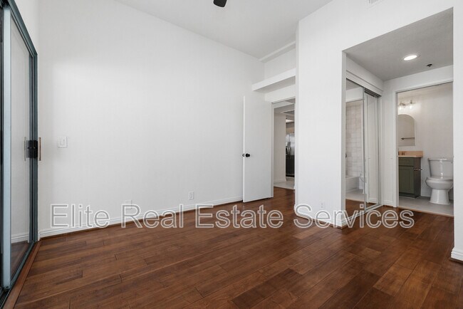 Building Photo - 3790 Florida St