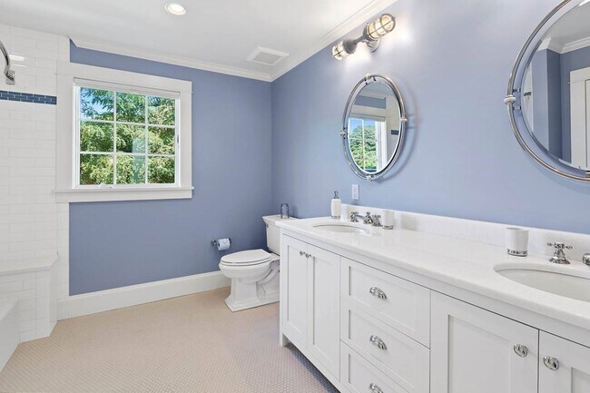 Building Photo - 34 Old Field Ln