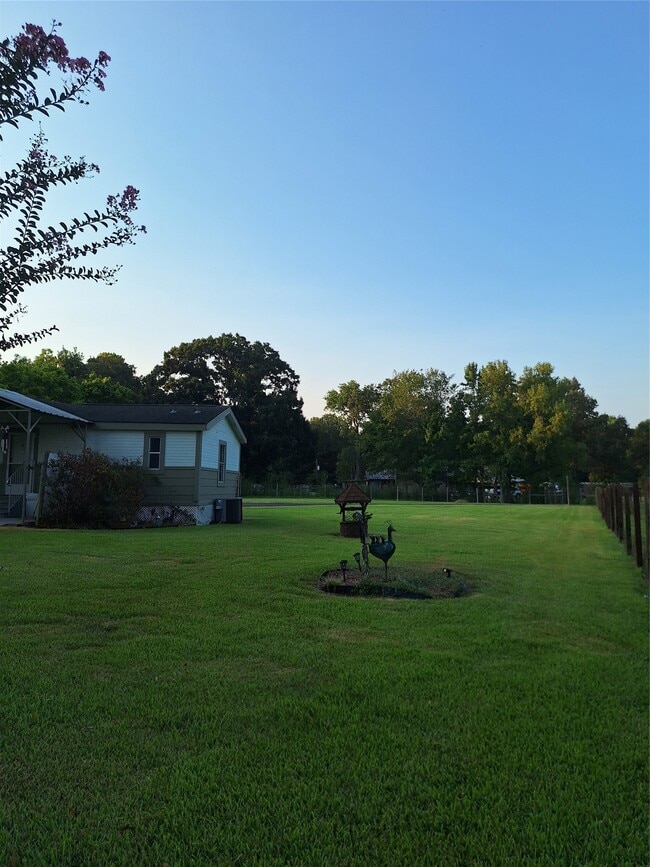 Building Photo - 119 County Rd 4534