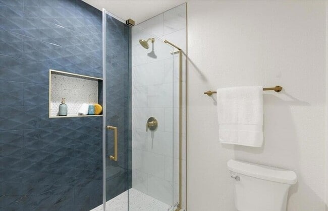 Building Photo - Renovated Single-Level 4BR Home with Modern Kitchen in La Costa – Carlsbad