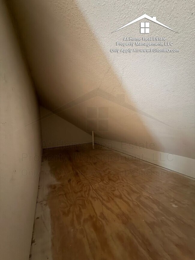 Building Photo - 1011 Greystone Ct